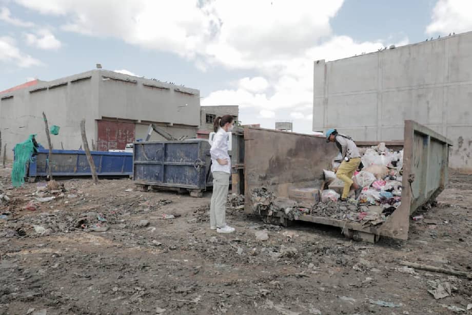 Visita del ICBF a centros de acopio en Maicao y Riohacha. / Cortesía ICBF.