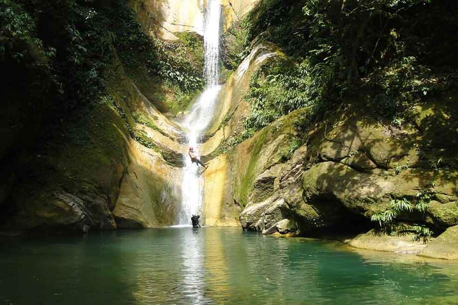 Consulta popular para salvar al río Túa