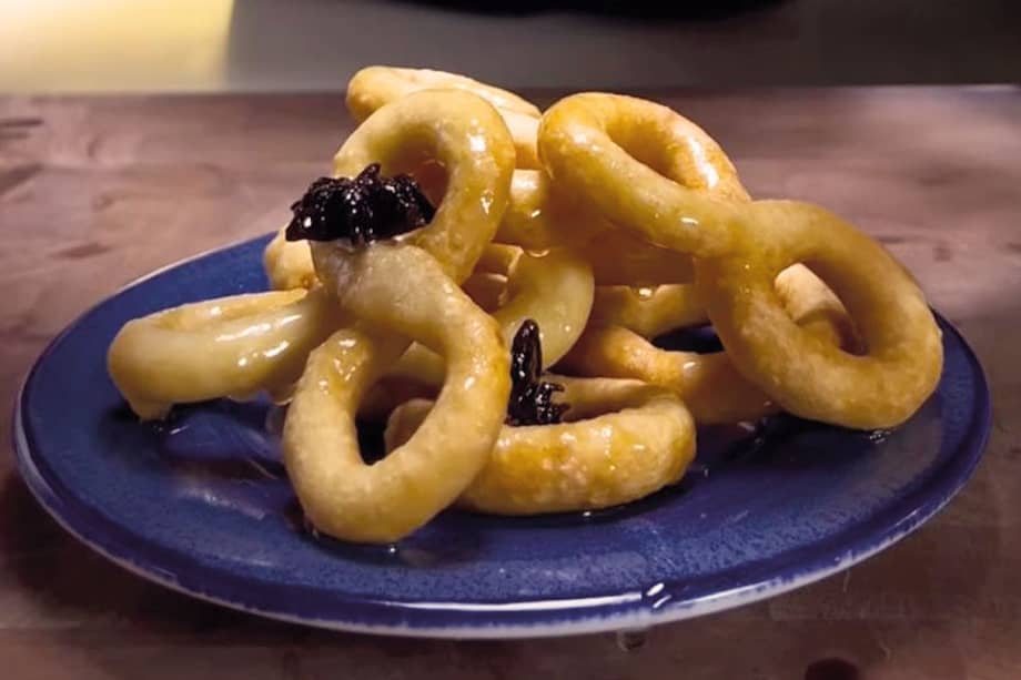 Buñuelos cubanos, exponente de la gastronomía cubana, elaborado con yuca.