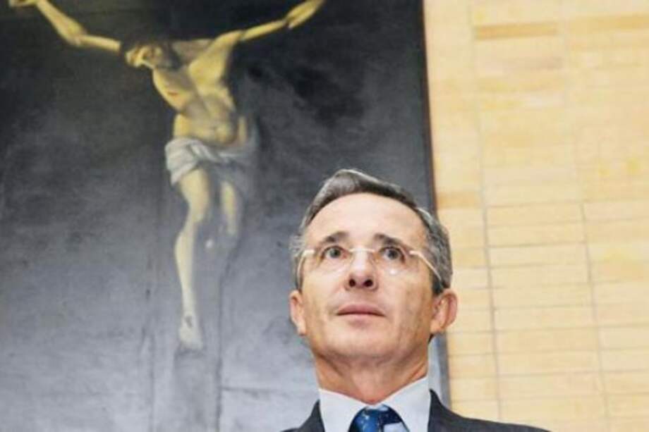 "Este martes ante la Corte haré valer el carácter y el honor": Uribe