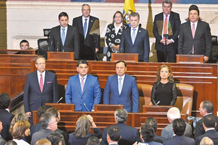 El presidente Juan Manuel Santos quiere garantizar control sobre el Congreso en su último año de mandato. / Gustavo Torrijos