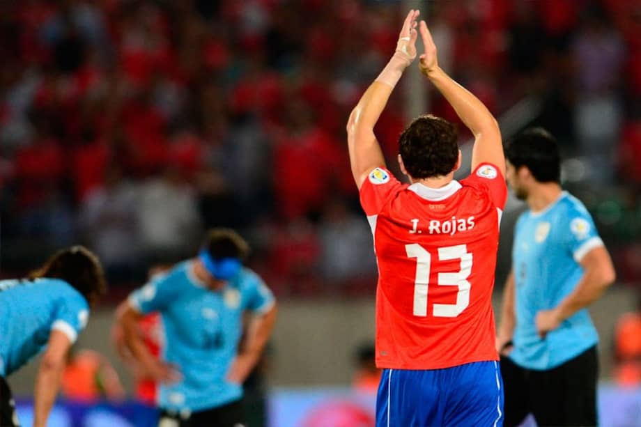 Chile derrotó 2-0 a Uruguay