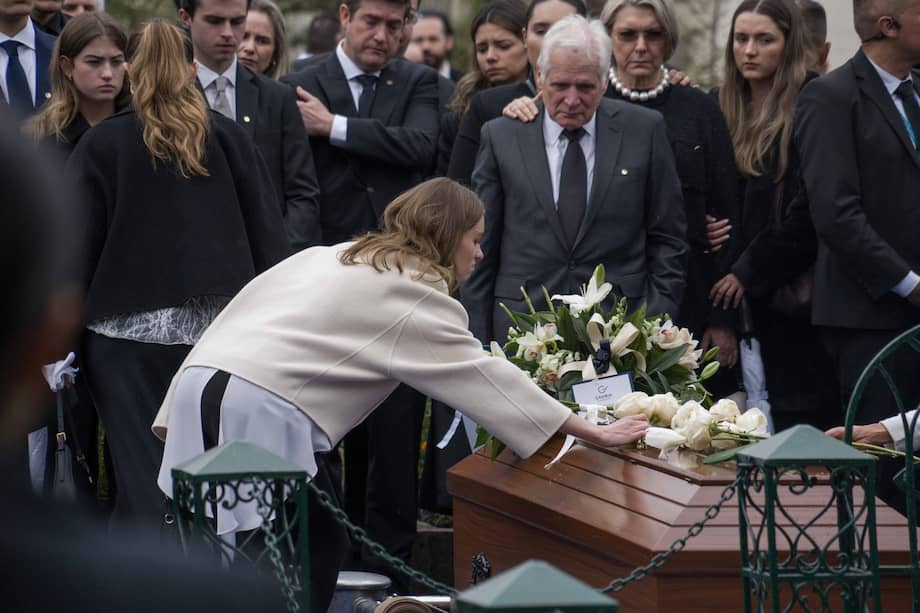 Así fue el entierro y despedida de Miguel Uribe Turbay.