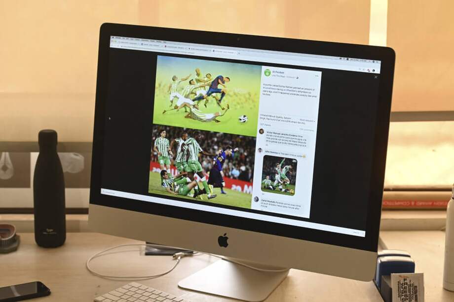 "La pinté hace 6 años, y los dioses del fútbol la hicieron realidad", dijo Suhas, de 29 años, en Instagram.
/ MUNIR UZ ZAMAN / AFP