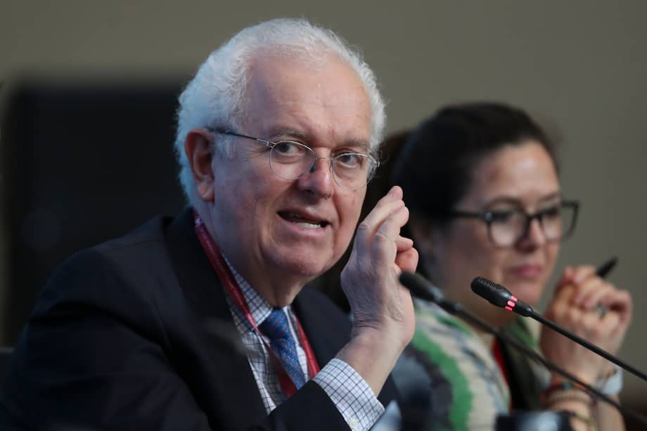 "Si bien el desempleo ha disminuido significativamente durante la administración Petro, gran parte de esta mejoría parece reflejar la expansión del empleo en el sector público": José Antonio Ocampo.