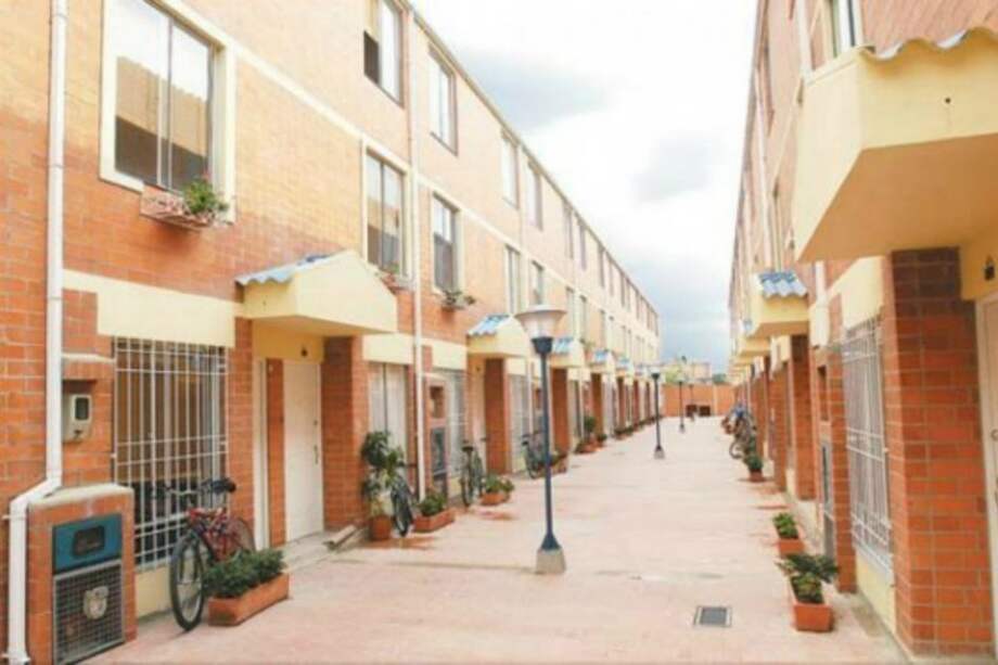 El compromiso del Gobierno con Bogotá y Cundinamarca es otorgar 50.000 nuevos cupos de subsidios para fortalecer la demanda de compra de vivienda. / Archivo