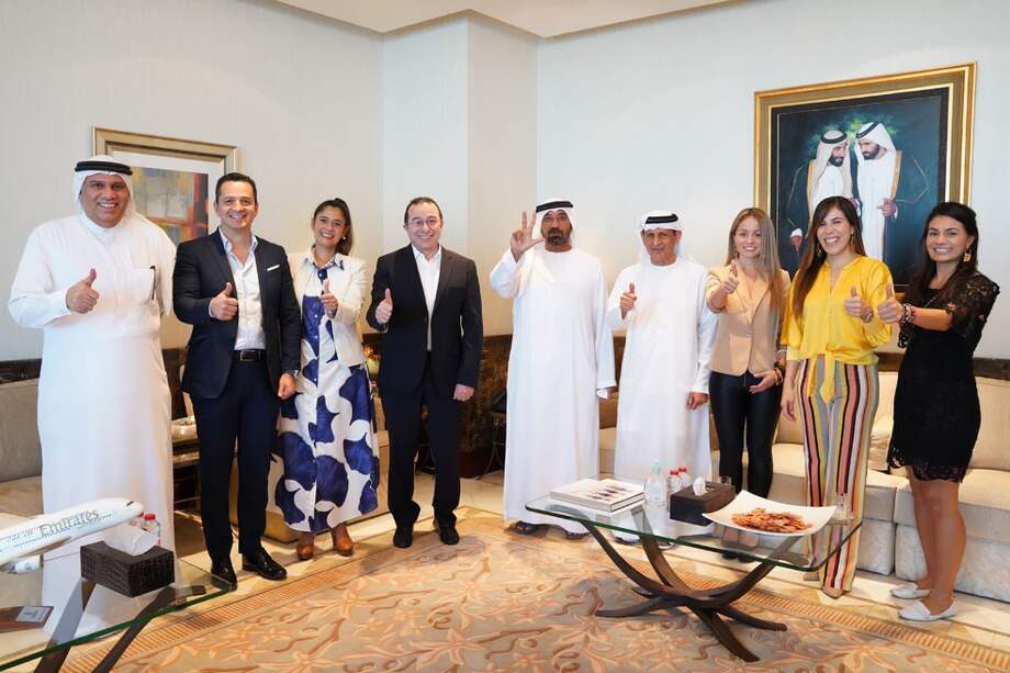 Parte de la comitiva colombiana del SENA, que viajó a Dubái.