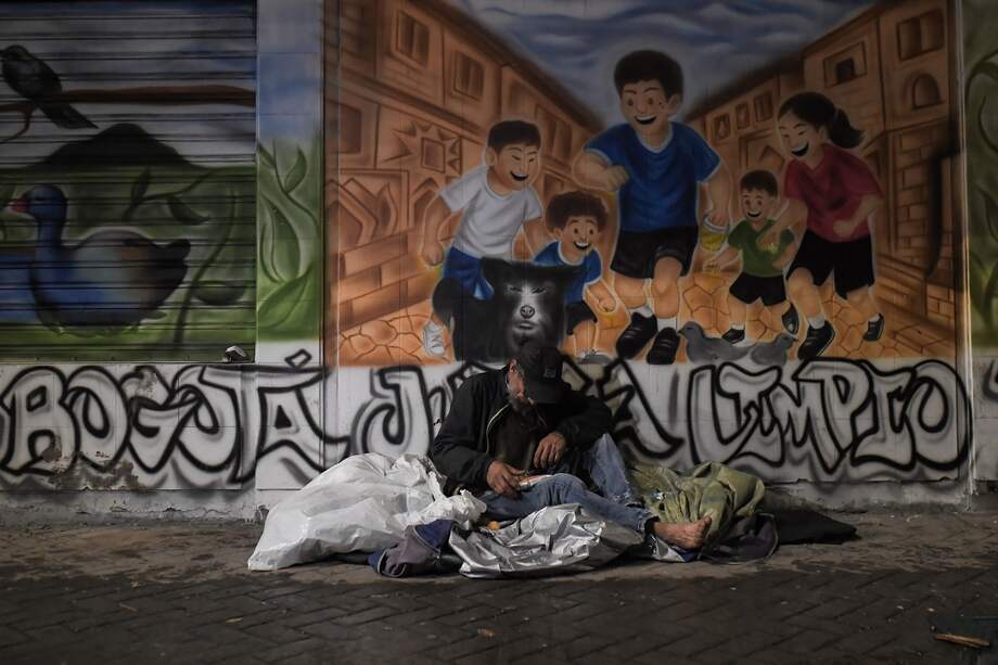 Jornada nocturna de atención a habitantes de calle.
