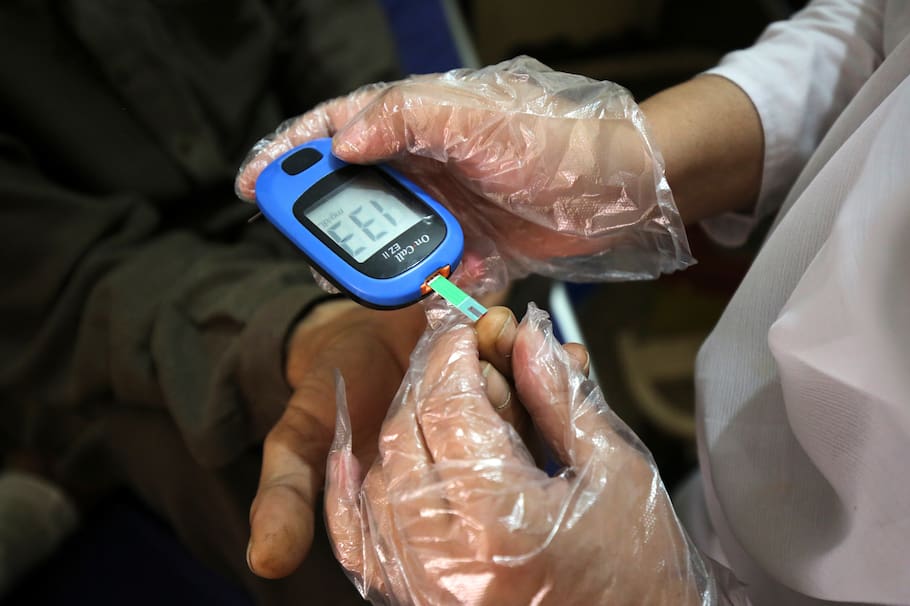 A nivel mundial la diabetes afecta a 1 de cada 10 adultos y más del 90 % de estas personas padecen diabetes tipo 2. EFE/EPA/ARSHAD ARBAB