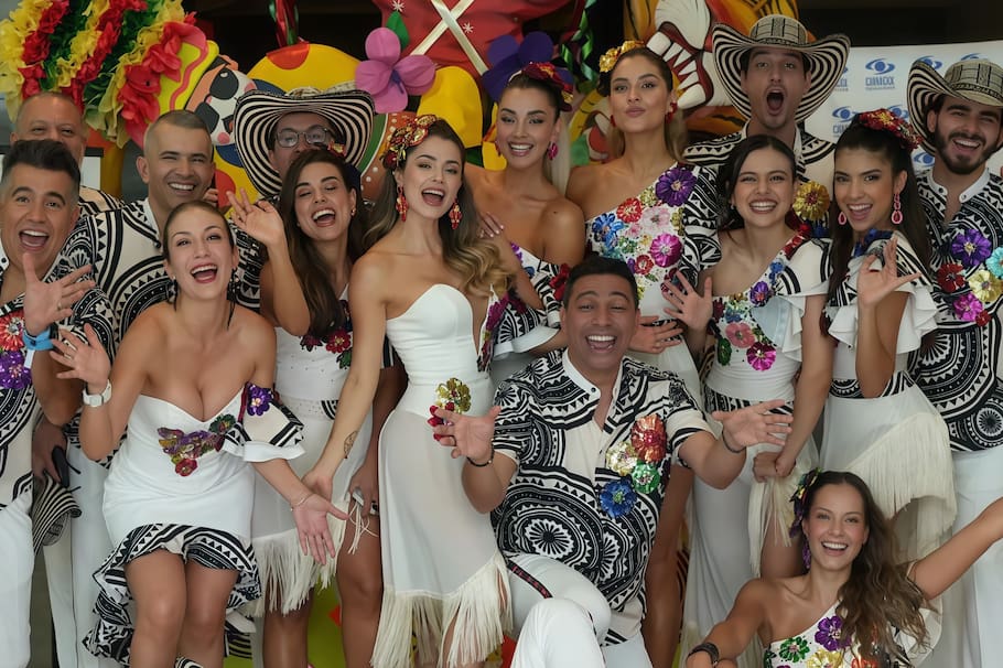 Talentos Caracol Televisión y Blu Radio en el Carnaval de Barranquilla 2026.