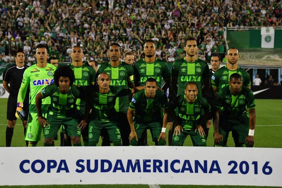Equipo Chapecoense durante la semifinal de la Copa Sudamericana. Foto: AFP