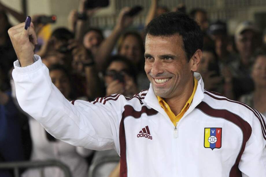 Capriles alerta que se pretende cambiar "la voluntad expresada por el pueblo"