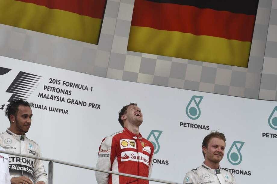 Sebastian Vettel logró su primera victoria con Ferrari. Foto: AFP