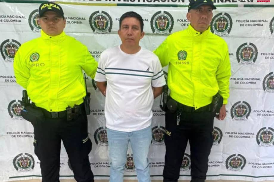 La Fiscalía explicó que el trayecto inició el 5 de enero de 2025 y que, tres días después, los jóvenes fueron recuperados por unidades de la Policía Nacional, que interceptaron el vehículo en el que eran transportados.