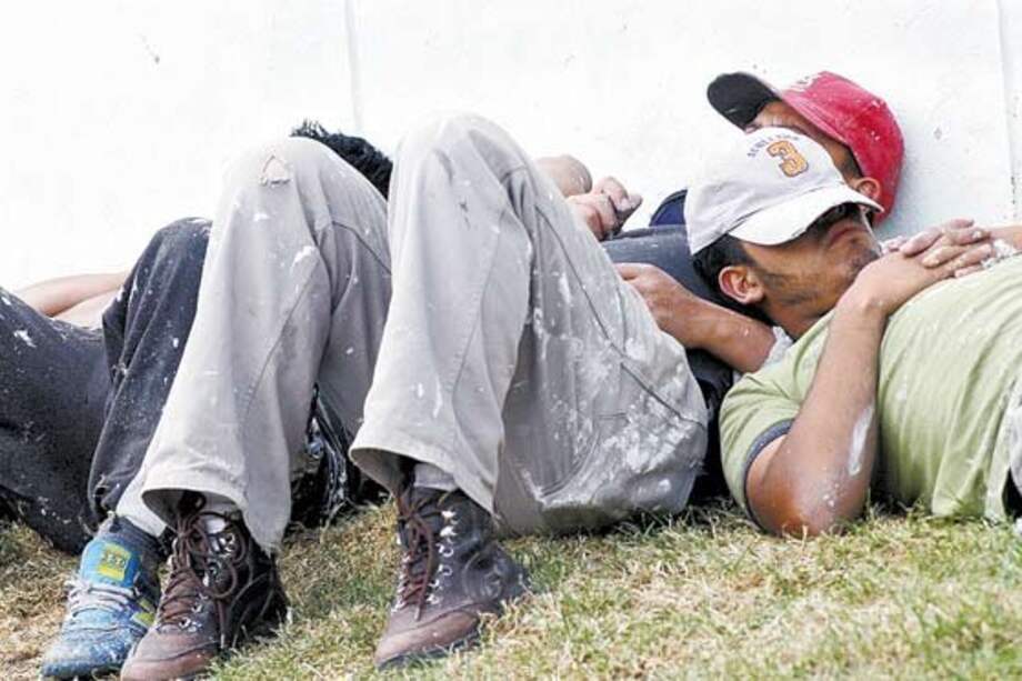 Candidata propone ley de '15 minutos de siesta' después de almuerzo