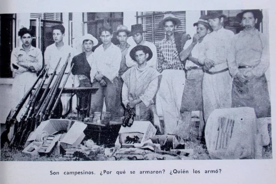 Imagen de algunos de los campesinos colombianos que se armaron en Colombia durante los años 50 y 60. / Cortesía
