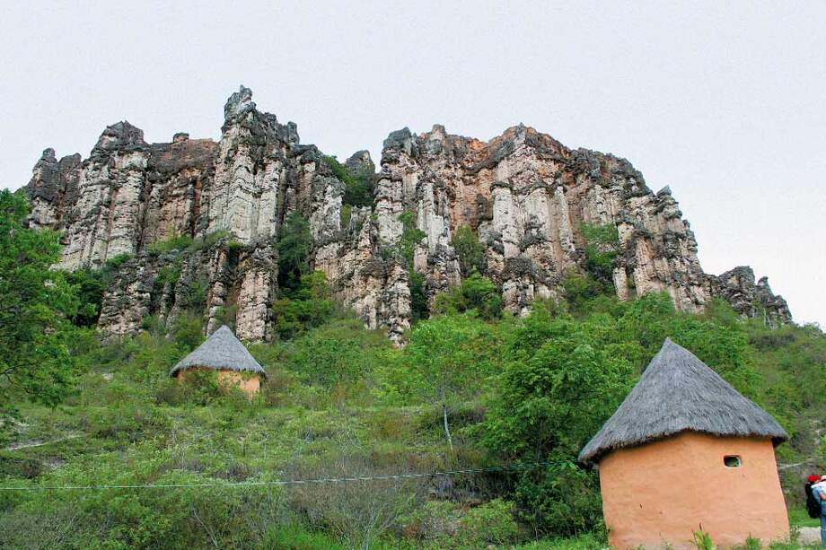 Las enormes columnas de rocas de Los Estoraques existen desde hace cuatro millones de años. / Gobernación de Norte de Santander