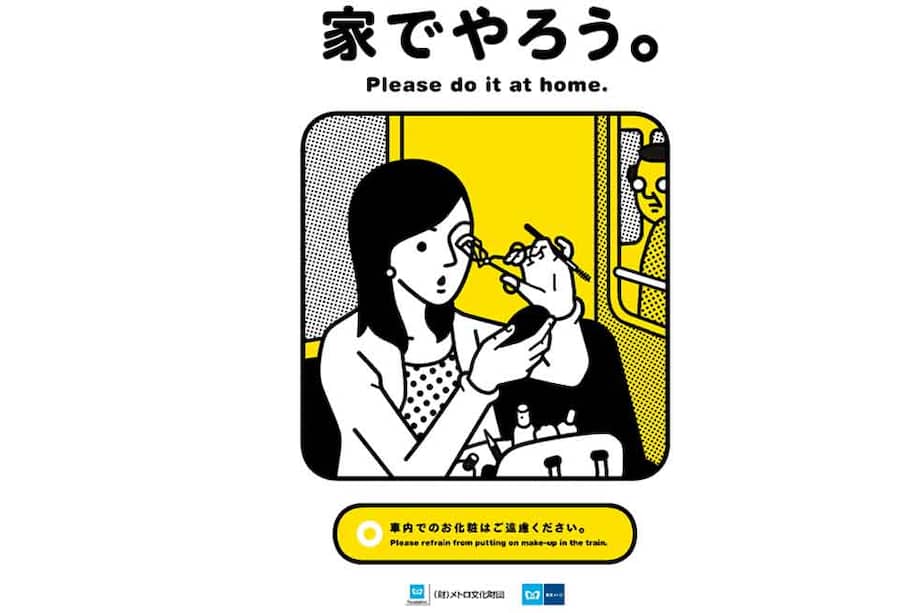 Cartel pidiendo maquillarse en su casa.