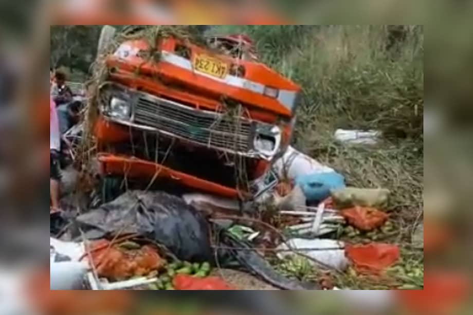 En el accidente murió una mujer de 45 años.