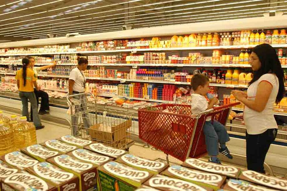 Según Alquería, en el país se consumen apenas cuatro kilos de yogur por persona al año. Con sus productos buscan elevar la demanda a 10 kilos. / Herminso Ruiz