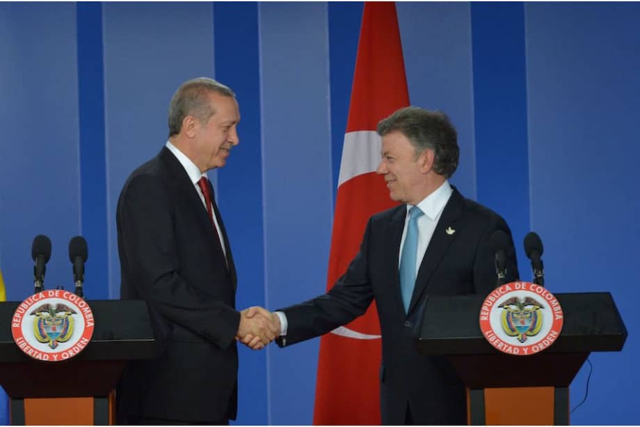 El presidente de Turquía, Recep Tayyip Erdogan, y el primer mandatario Juan Manuel Santos. /Presidencia