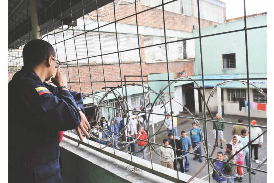 El decreto con el que se pretende enfrentar la amenaza de contagio de coronavirus en los centros carcelarios es insuficiente y no augura nada bueno para las personas que allí seguirán recluidas. / Foto: Archivo El Espectador