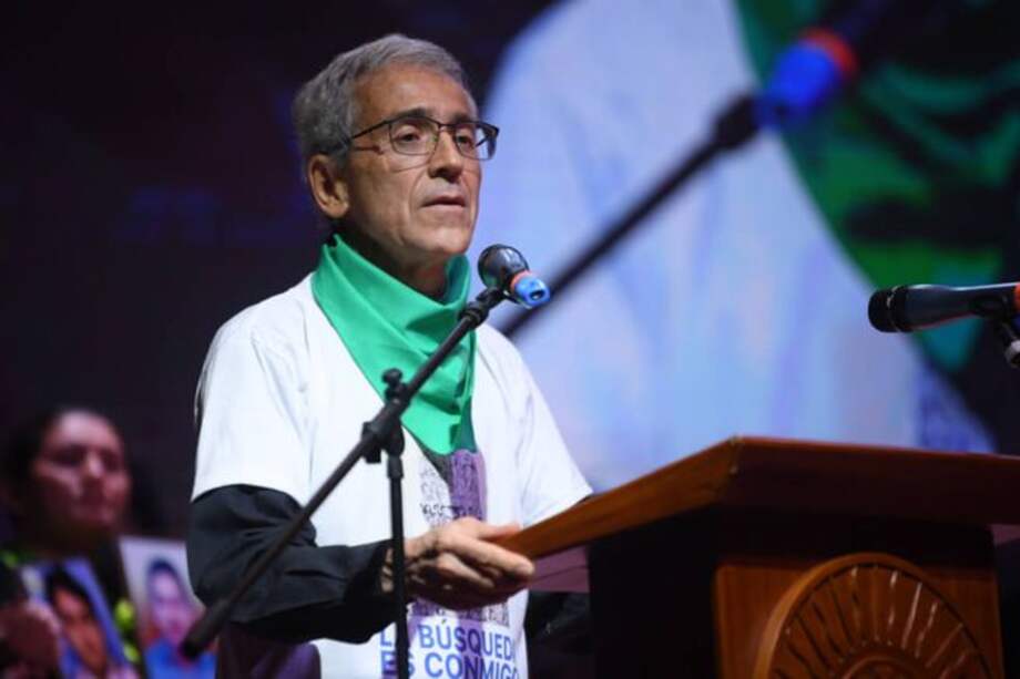 Según el padre Francisco de Roux, presidente de la Comisión de la Verdad, la búsqueda del relato del conflicto armado no debe profundizar en las retaliaciones, sino más bien abrir el camino hacia la reconciliación.