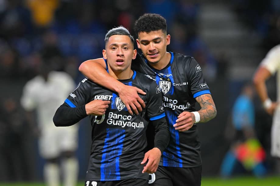 Matías Perello celebra el 4-1 de Independiente del Valle sobre Deportes Tolima en el partido de vuelta de los octavos de final de la Copa Libertadores 2026, en el estadio Banco Guayaquil de Quito, Ecuador, este martes 25 de agosto de 2026.