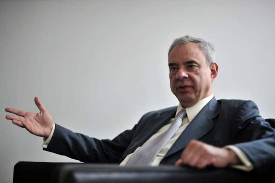 El exmagistrado de la Corte Constitucional Rodrigo Escobar Gil.