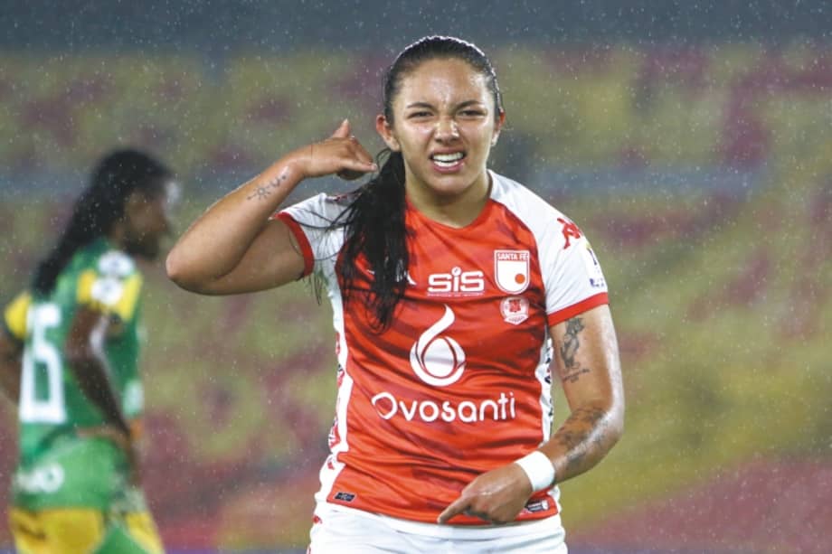 María Camila Reyes, que llegó a Santa Fe en 2022, buscará su segundo título en el fútbol colombiano. / Santa Fe
