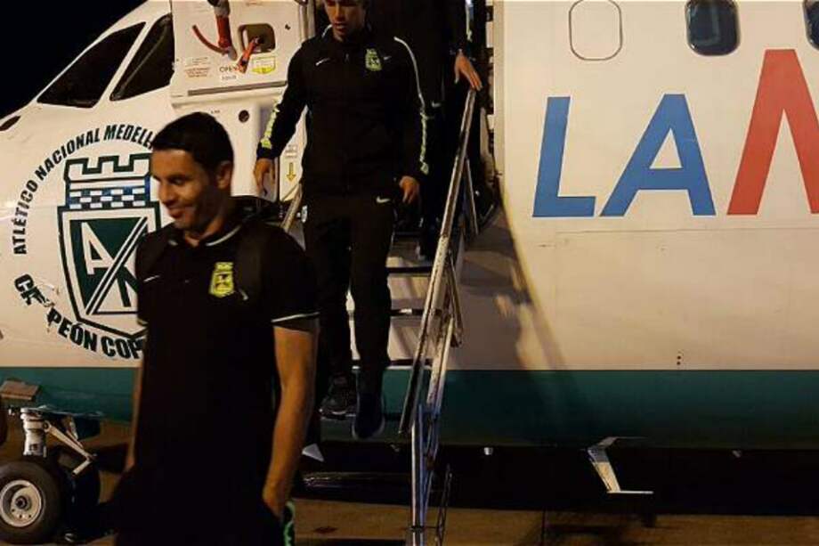 Nacional tras su llegada a Asunción. Foto: nacional oficial