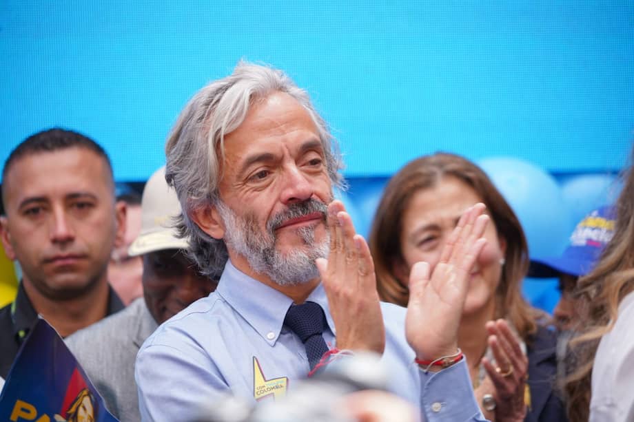 “Declaraciones del candidato a la vicepresidencia Juan Daniel Oviedo contradicen lo que él mismo había afirmado”: Julián de Zubiría Samper