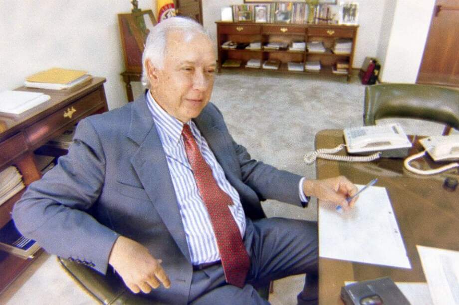 Iván Duque Escobar también fue ministro de Minas en el gobierno de Belisario Betancur. / Archivo - El Espectador