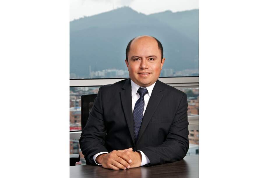 Julio Andres García, Ingeniero de Motorola Solutions.