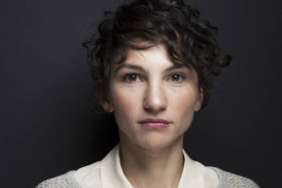 "Siempre está latente ese discurso de 'vamos hacia adelante, no miremos al pasado'. Para mí es todo lo contrario: para avanzar es necesario mirar al pasado, tanto a nivel personal y familiar", dice Manuela Martelli, directora de "1976".