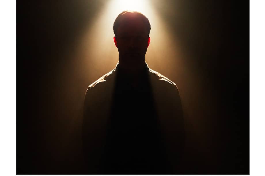 Imagen de referencia de un hombre.