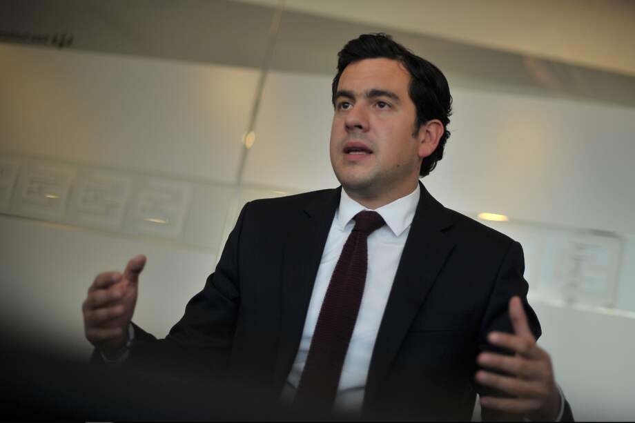 El senador aseguró que cualquier juicio que se haga a un expresidente "tiene elementos jurídicos, pero también una carga política indiscutible", por lo que los fueros presidenciales sirven para "dirimir al mismo tiempo la responsabilidad penal y la política”. / Archivo El Espectador