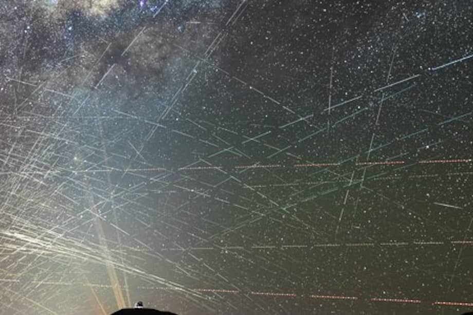 Una hora de satélites sobre el norte del desierto de Atacama, en Chile.