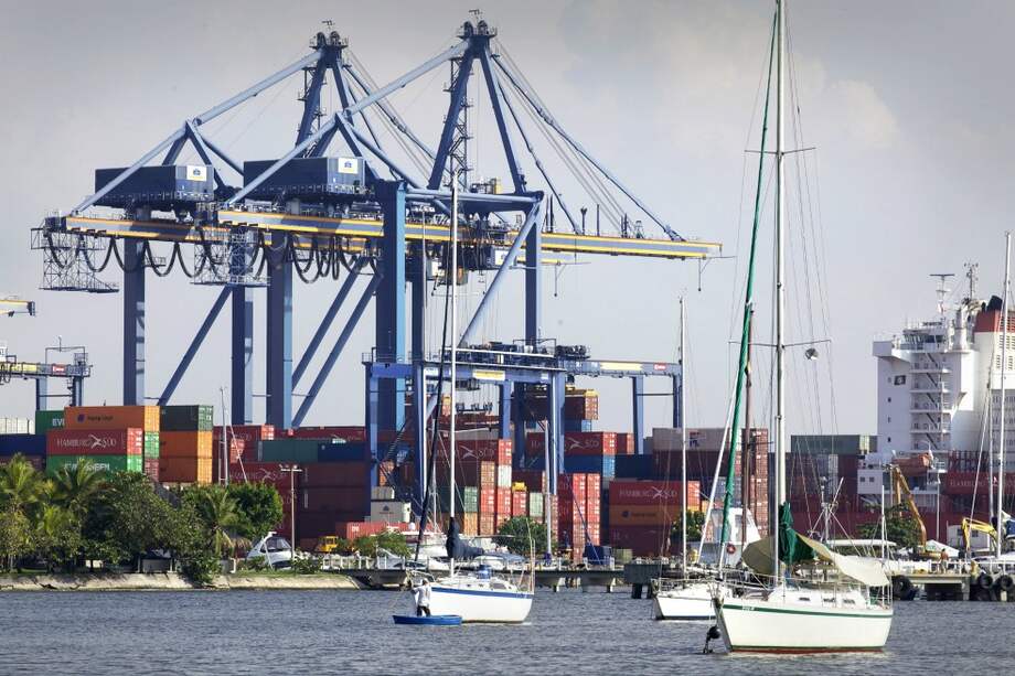 En junio las ventas de combustibles presentaron una caída de 9,4%. / Bloomberg.