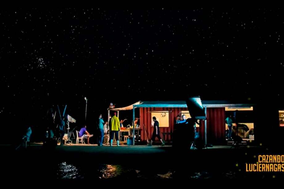 Imagen de la película "Cazando Luciérnagas".