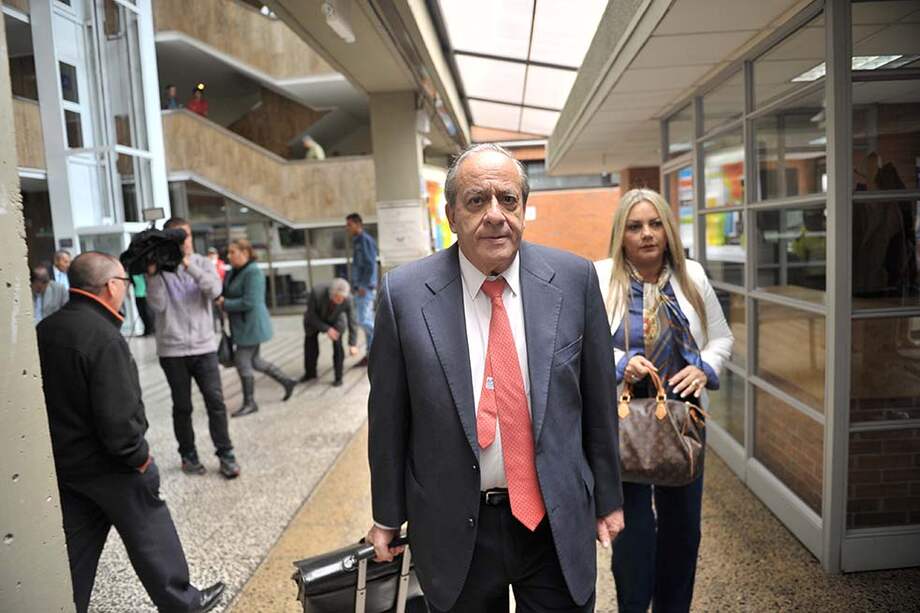 Víctor Pacheco se declaró inocente de los cargos que se le imputaron ayer por el caso Fidupetrol. / Cristián Garavito