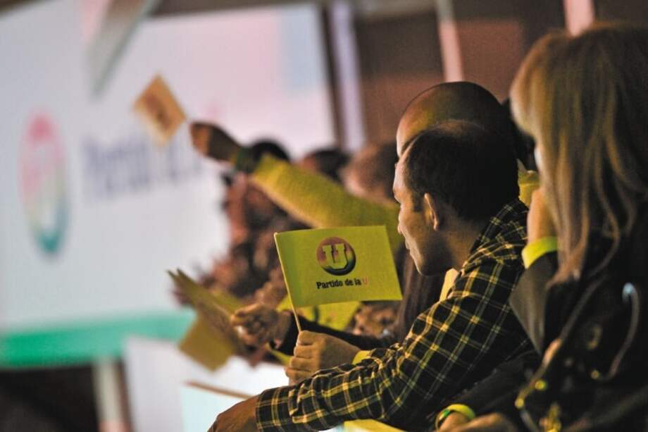 La colectividad se opuso a que se graven con IVA la gasolina y los insumos del sector agropecuario, lo que "terminará afectando la canasta familiar (como el huevo, el pollo, la carne)". / Luis Ángel