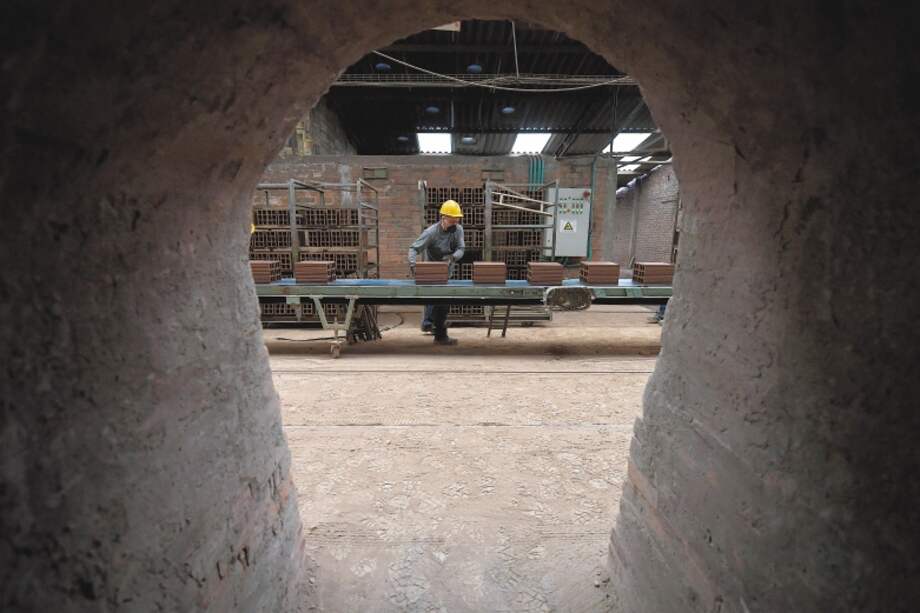 La construcción comenzó a evidenciar una mejoría en la ocupación del sector.