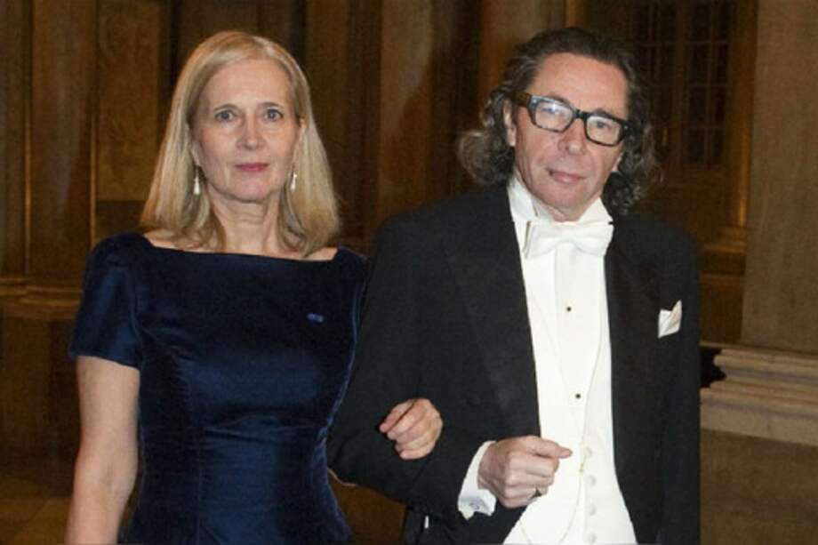 Jean-Claude Arnault y su esposa, Katarina Frostenson, dos de las figuras esenciales en la historia de la cancelación del premio Nobel este año. / Afp