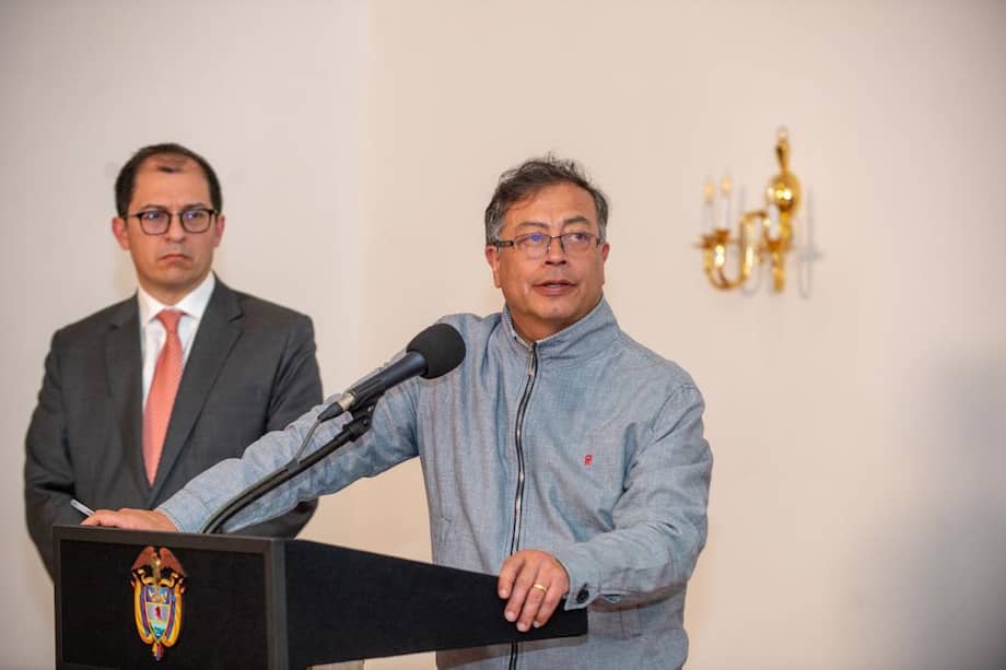 El fiscal Francisco Barbosa calculó en $25,7 billones el monto de los bienes que no se han podido utilizar, por lo que el presidente Petro señaló que se trata de "uno de los hechos más dolorosos desde el punto de vista de la transparencia pública".