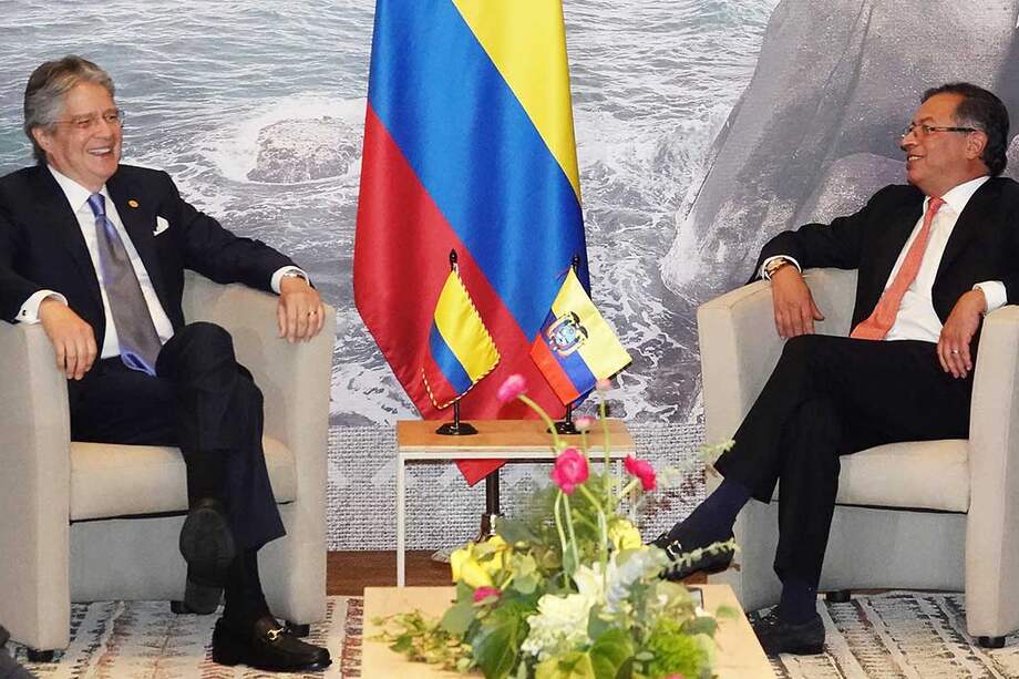 Las conversaciones se enmarcarán en 7 ejes temáticos: seguridad y defensa, infraestructura y conectividad, asuntos fronterizos, asuntos ambientales, asuntos sociales y culturales, asuntos económicos y comerciales y el Plan Binacional de Integración Fronteriza.