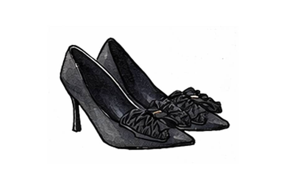Unos tacones en color nude o negro. / Leandro Rodríguez