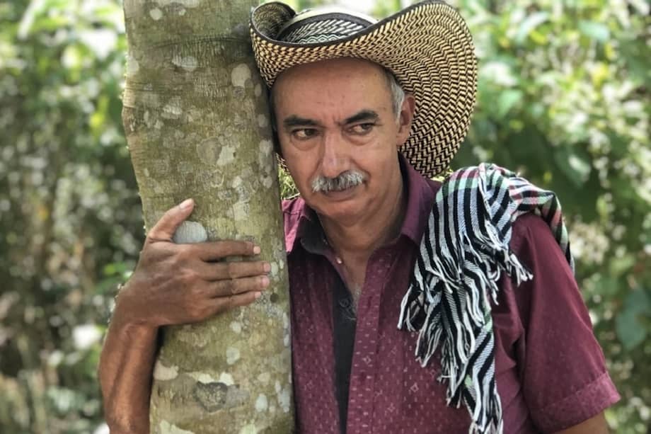 Aníbal, campesino catatumbero, defensor de los humedales, los bosques y los ríos.