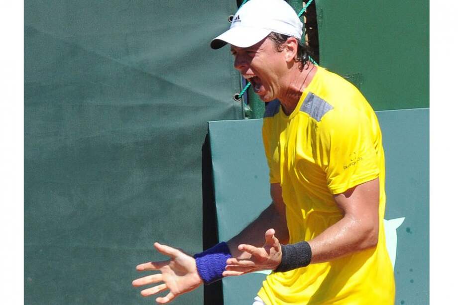 Alejandro González venció a Pablo Cuevas en el primer enfrentamiento de Copa Davis entre Colombia y Uruguay. Foto: AFP