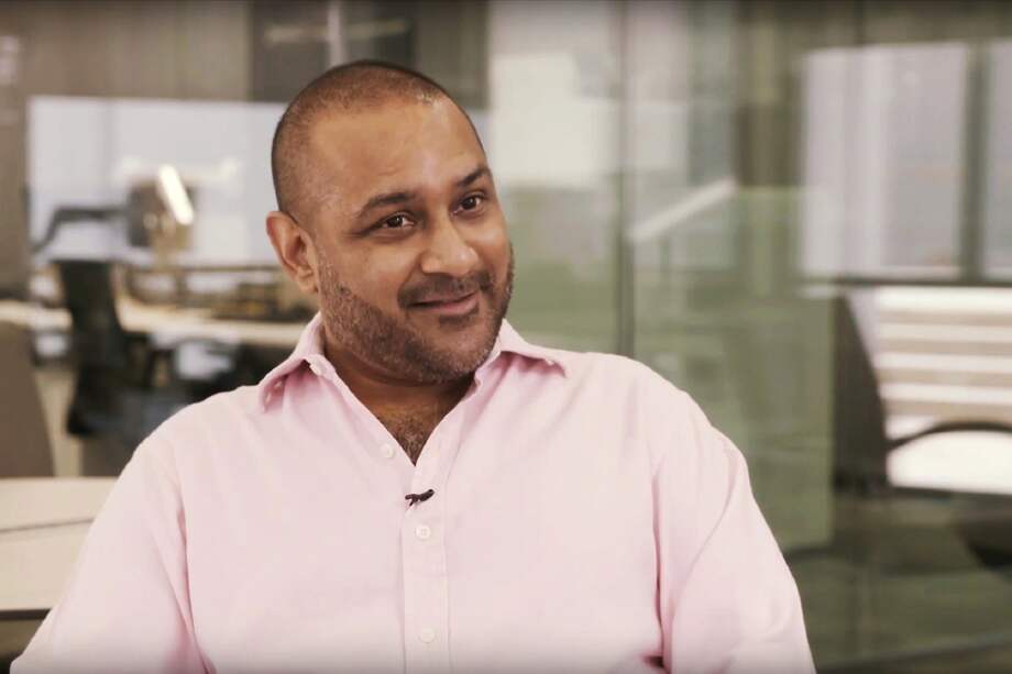 Sanjay Shah, el cerebro del fraude, quien se asoció con Camilo Vargas. / YouTube